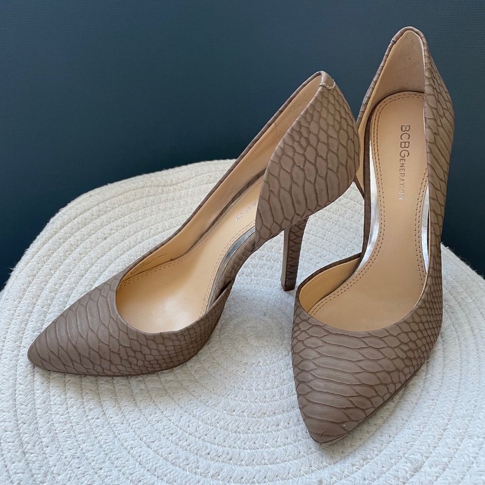 BCBG Nude Point Toe Pump